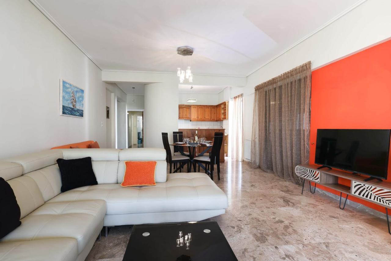Apartment Spacious View Of Square Kalamata